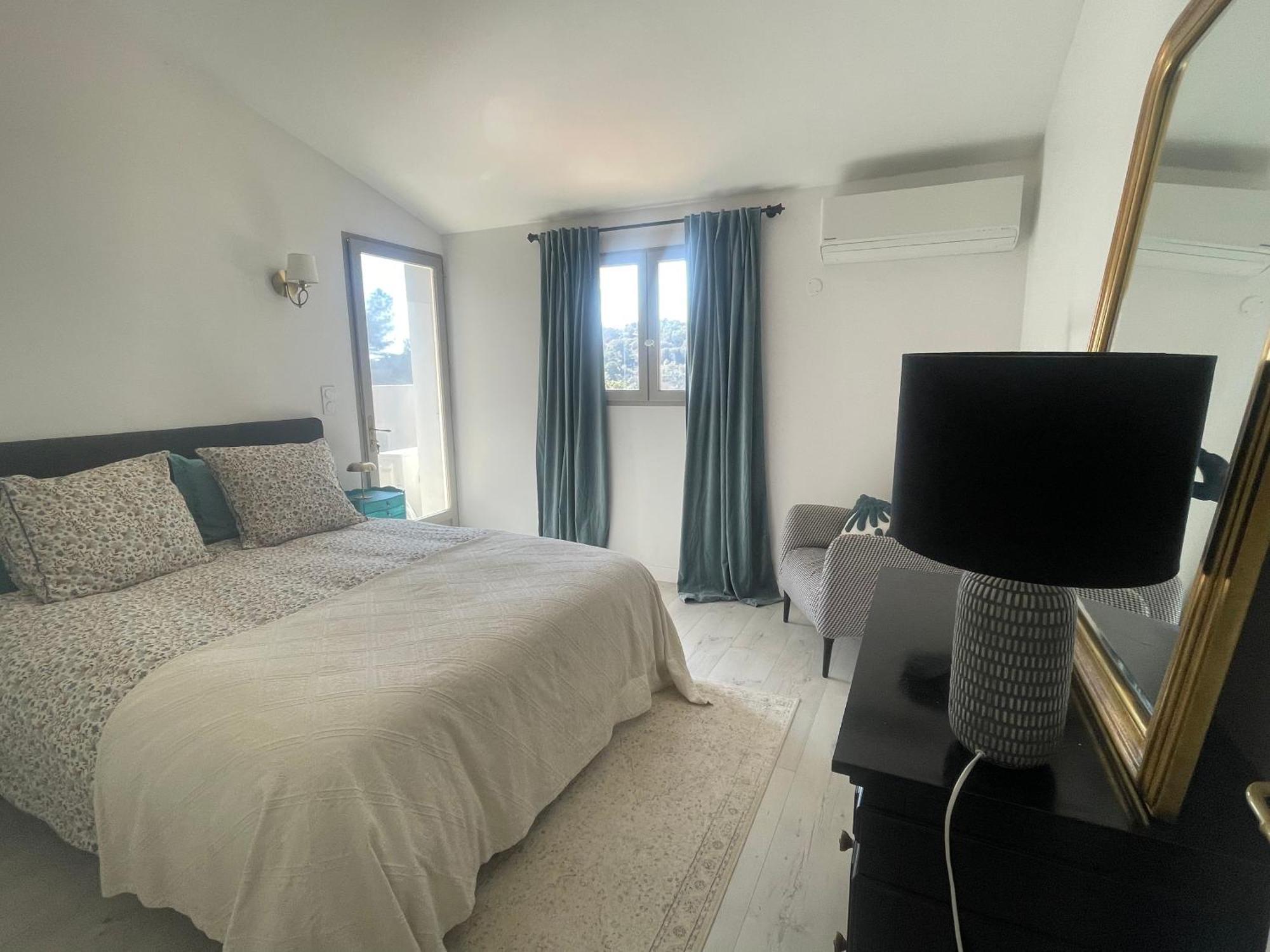 La Villa Des Carriers- Maison Avec Piscine Proche Mer Roquefort Les Pins Kültér fotó