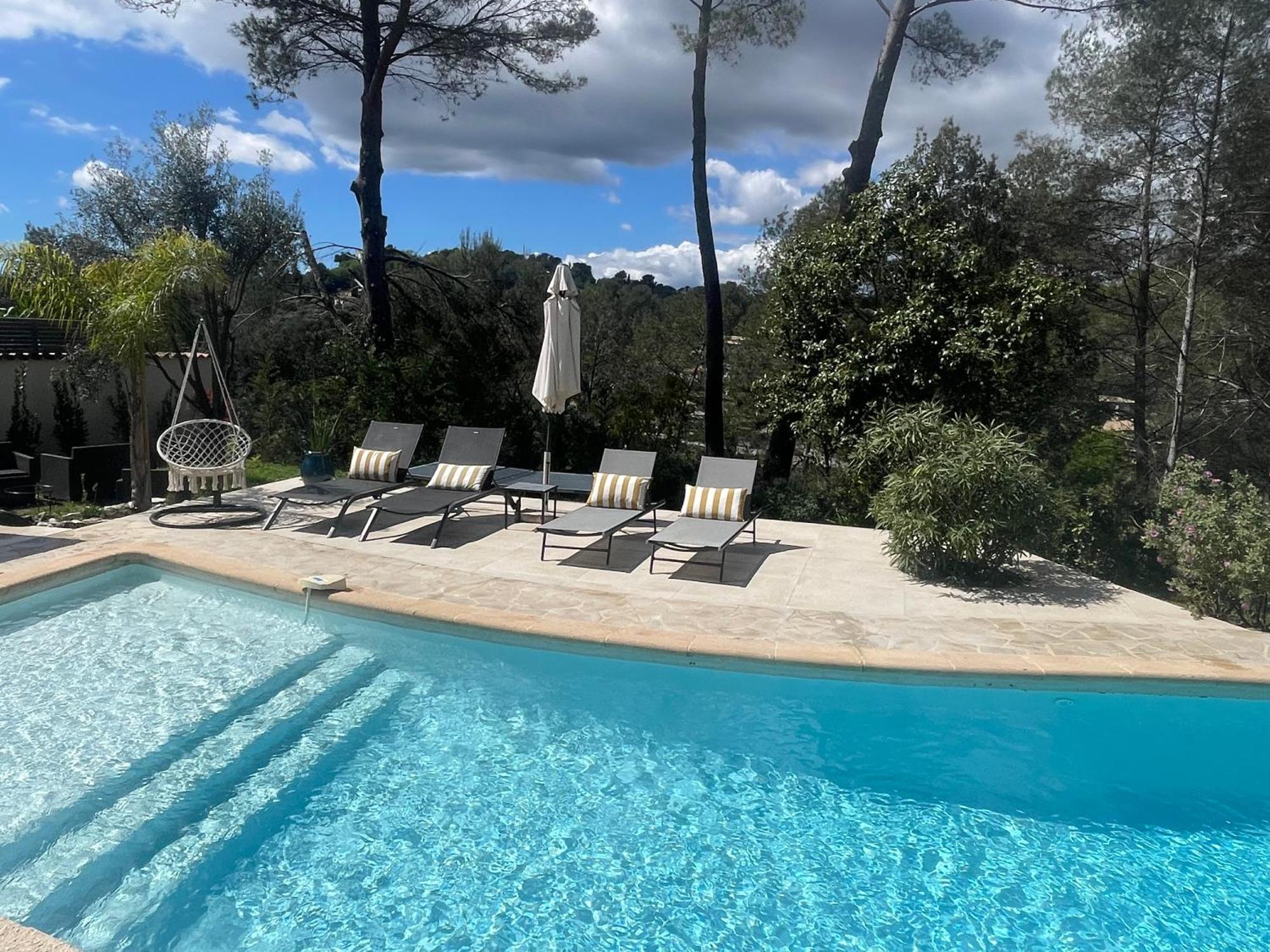 La Villa Des Carriers- Maison Avec Piscine Proche Mer Roquefort Les Pins Kültér fotó